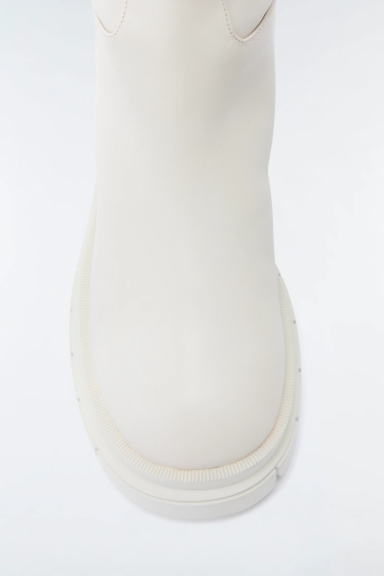 COMMANDER - Image 8